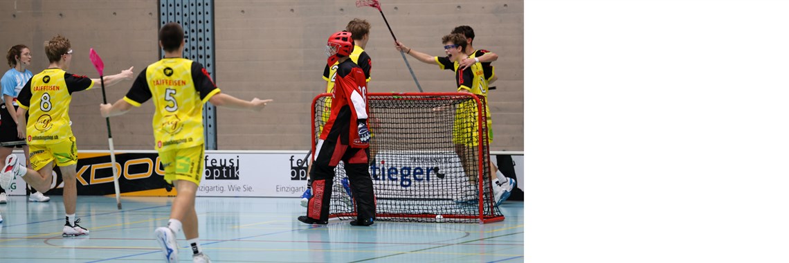 Doppelsieg: U18A bezwingt Floorball Köniz und den HC Rychenberg